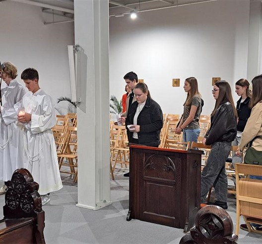 Održan Križni put za učenike katoličkih srednjih škola